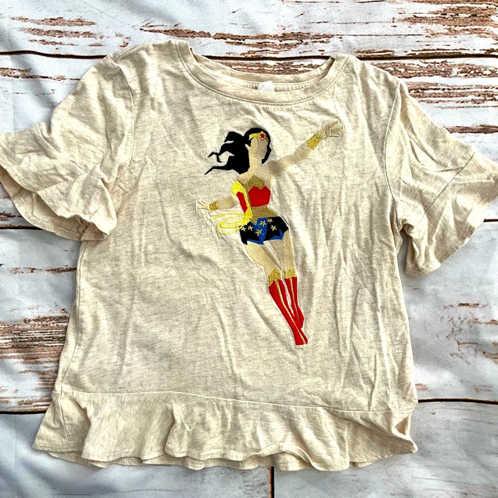 Vintage Gap Kids Wonder Woman Embroidered top size 8